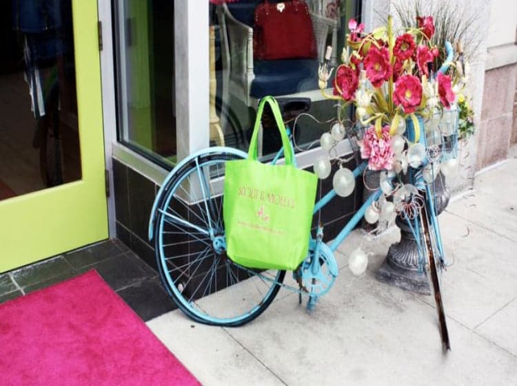 New Canaanite: Fast Friends To Open Women’s Fashion Boutique Scout & Molly’s on Elm Street New Canaanite: Fast Friends To Open Women’s Fashion Boutique Scout & Molly’s on Elm Street