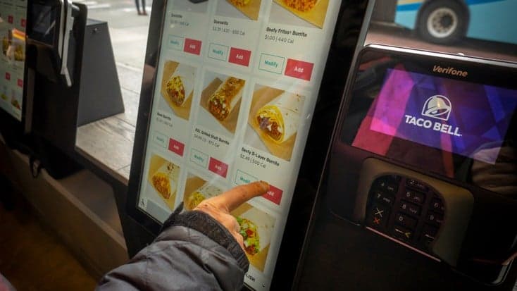 Taco Bell Could Roll Out POS Kiosks by End of Year Taco Bell Could Roll Out POS Kiosks by End of Year