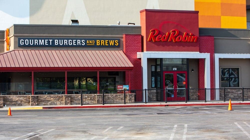 Red Robin to Focus on Improving Service Standards After Seeing Foot Traffic Decline Red Robin to Focus on Improving Service Standards After Seeing Foot Traffic Decline