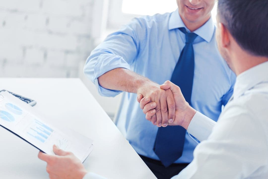 What Are the Risks in Buying an Existing Franchise Resale? What Are the Risks in Buying an Existing Franchise Resale?