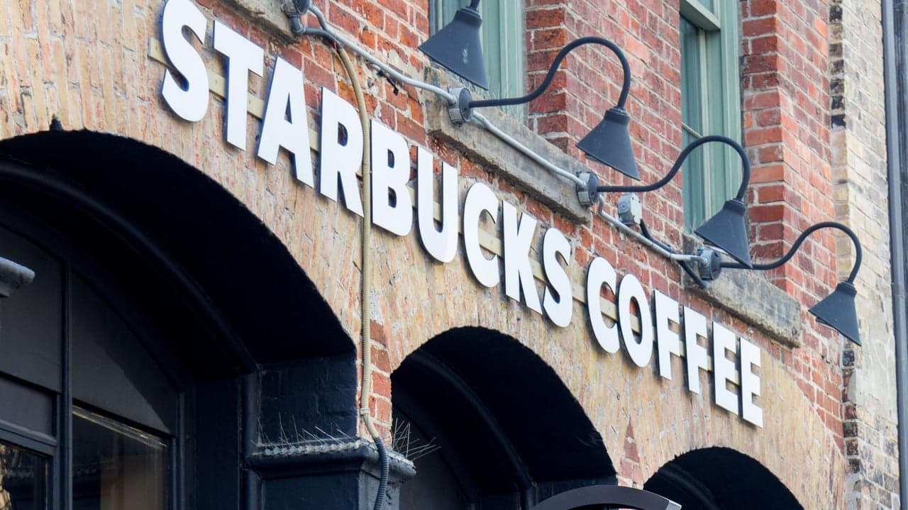 Starbucks to Increase Number of Coffee Shops in Poor Neighborhoods Across the U.S. Starbucks to Increase Number of Coffee Shops in Poor Neighborhoods Across the U.S.