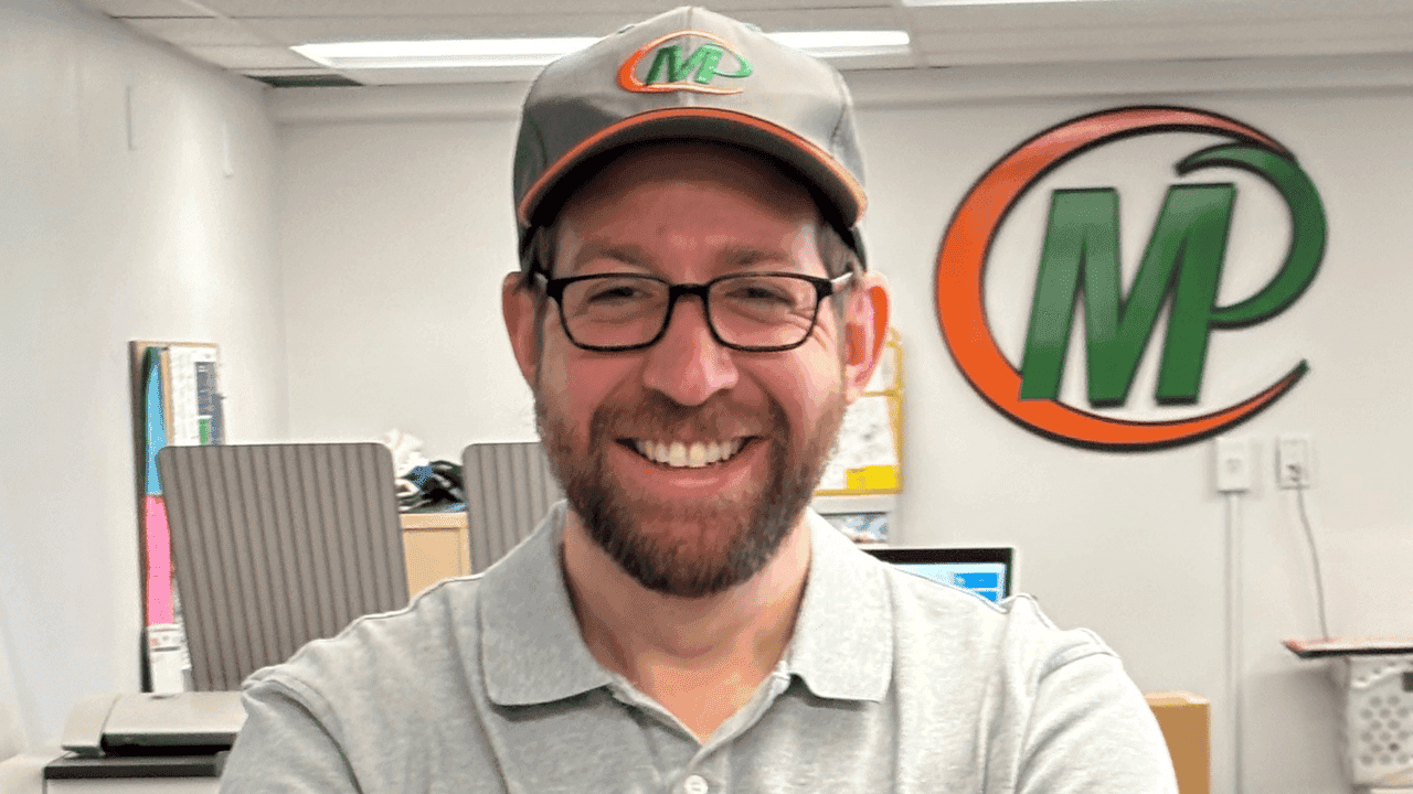 Minuteman Press Franchise Review: From Venture Capitalism to Printing Minuteman Press Franchise Owner & President’s Club Member Matt Bloom, Norwich, CT.