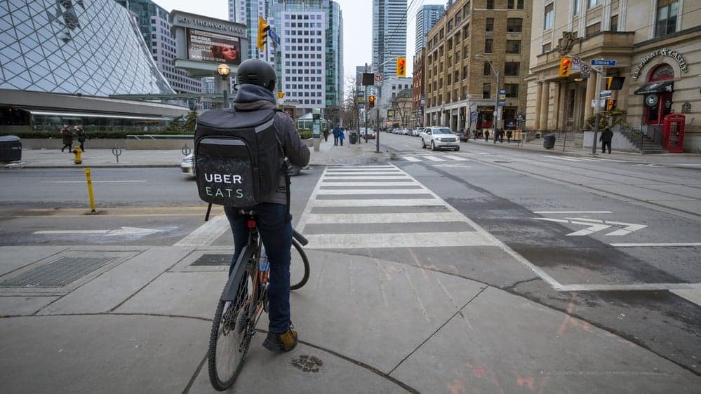 Survey Suggests Half of California's ‘Gig Economy’ Workers Struggle with Poverty Survey Suggests Half of California's ‘Gig Economy’ Workers Struggle with Poverty