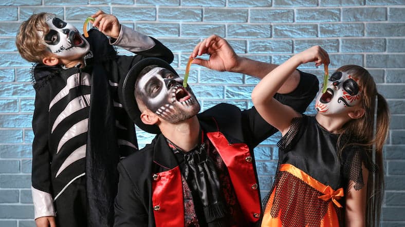 Burger King Gets Spooky This Halloween; Launches ‘Ghost Whopper’ in Partnership With a ‘Ghost Whisperer’ Burger King Gets Spooky This Halloween; Launches ‘Ghost Whopper’ in Partnership With a ‘Ghost Whisperer’