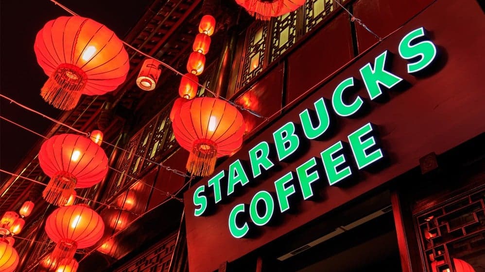 Starbucks Offers Delivery to 1,100 Stores in China Starbucks Offers Delivery to 1,100 Stores in China