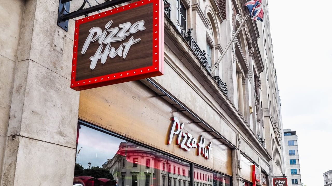 How Much Does It Cost to Open a Pizza Hut? How Much Does It Cost to Open a Pizza Hut?