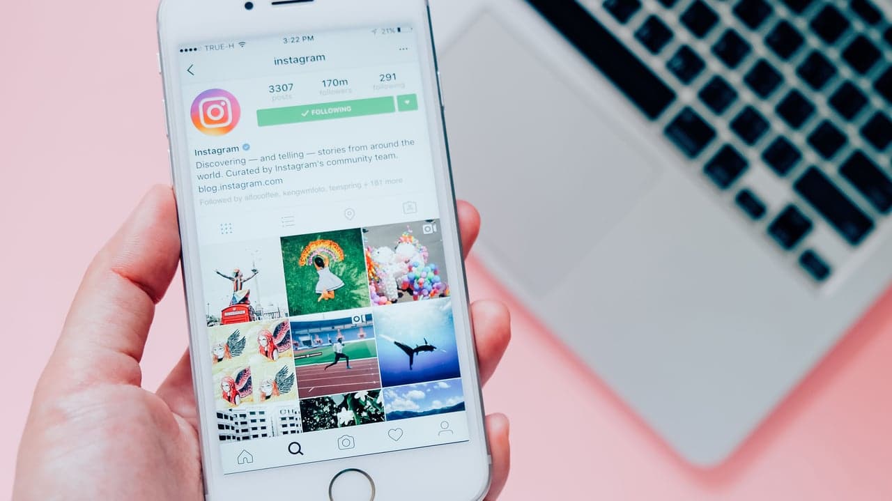 TechCrunch: Instagram will show more recent posts due to algorithm backlash TechCrunch: Instagram will show more recent posts due to algorithm backlash
