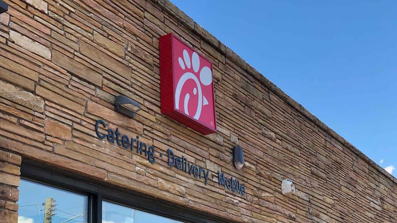 Chick-fil-A To Begin Testing Delivery-Centric Restaurant Template Chick-fil-A To Begin Testing Delivery-Centric Restaurant Template