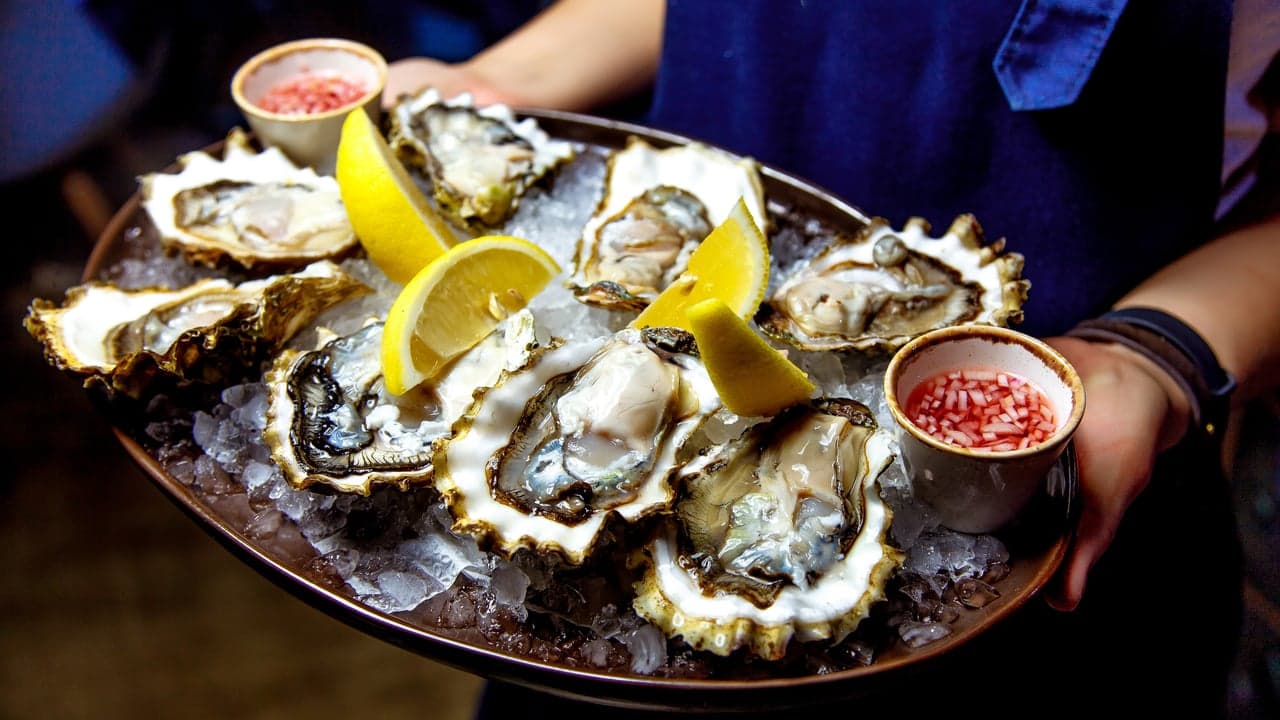 Emerging Full-Service Restaurant Franchises Worth Investing In Emerging Full-Service Restaurant Franchises Worth Investing In