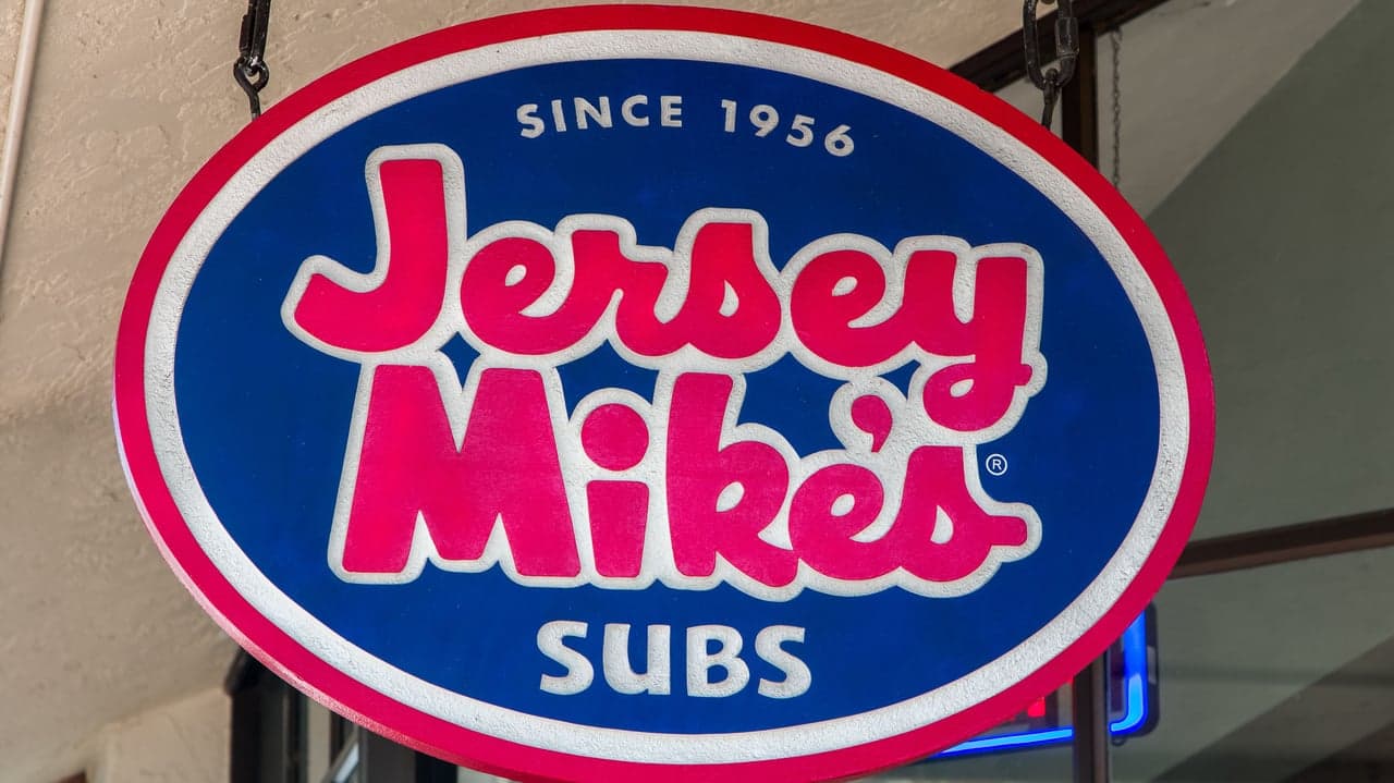 QSR Magazine: Jersey Mike’s Introduces Antibiotic-Free Turkey QSR Magazine: Jersey Mike’s Introduces Antibiotic-Free Turkey