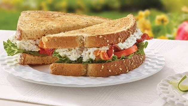 Fast Casual: Chicken Salad Chick thrives in Q1 Fast Casual: Chicken Salad Chick thrives in Q1