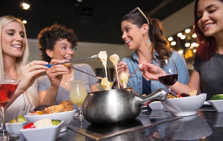 Melting Pot Outlines Strength of Eatertainment Concepts in the Restaurant Space Melting Pot Outlines Strength of Eatertainment Concepts in the Restaurant Space