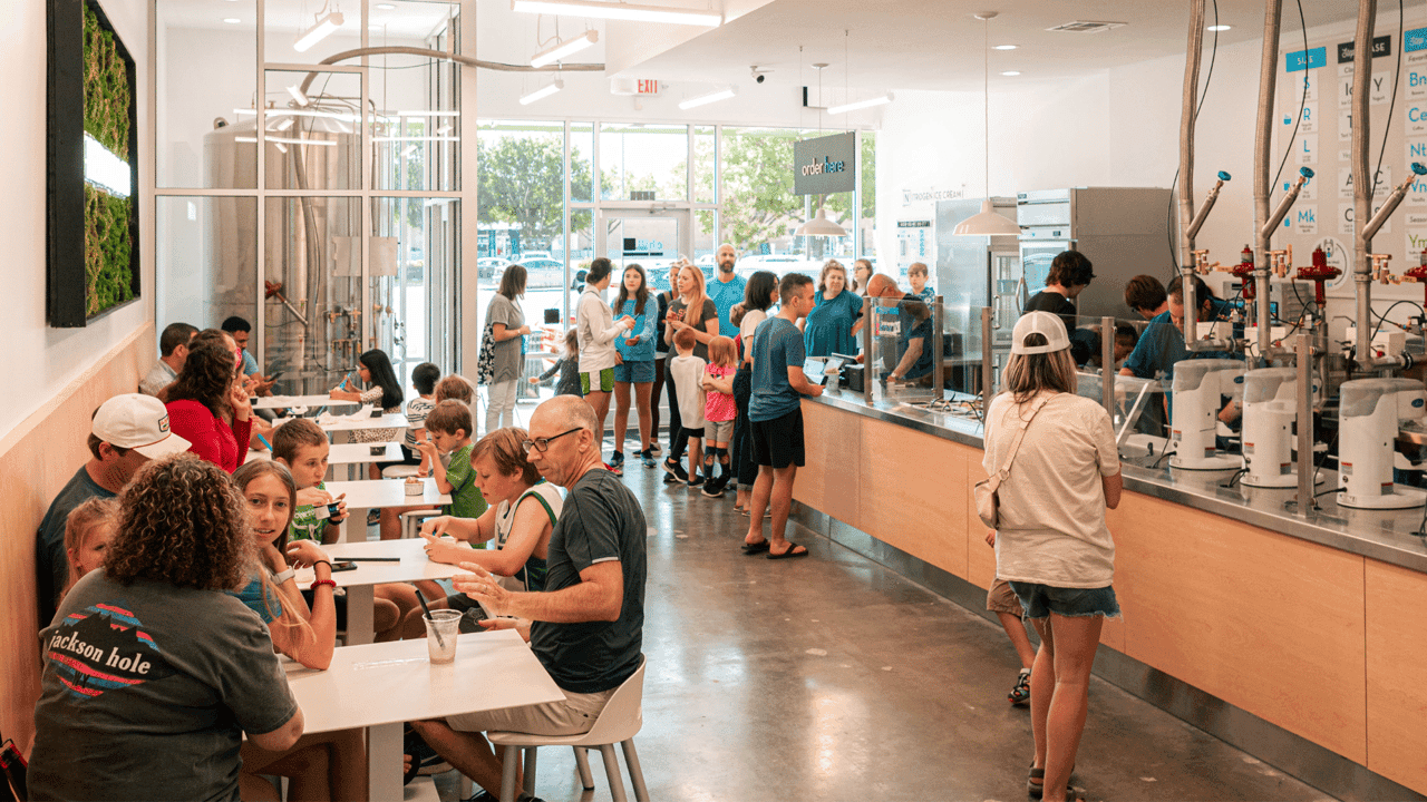 Transparency in Franchising: How Chill-N Supports New Franchisees Transparency in Franchising: How Chill-N Supports New Franchisees