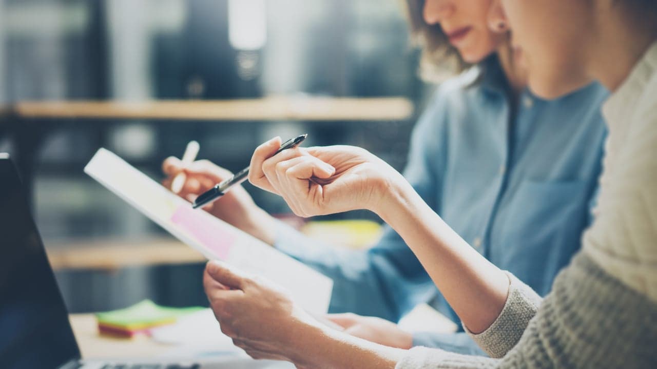 What Franchisors Should Expect When Signing with a Franchise Broker What Franchisors Should Expect When Signing with a Franchise Broker