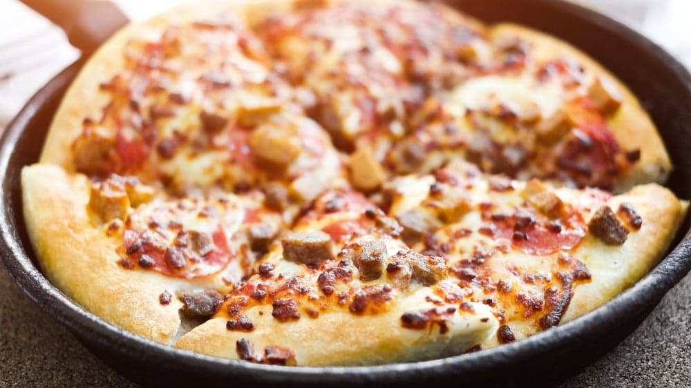 Advertising Age: Papa John’s Aims at Rivals With Pan Pizza, Its Biggest New Product in Years Advertising Age: Papa John’s Aims at Rivals With Pan Pizza, Its Biggest New Product in Years