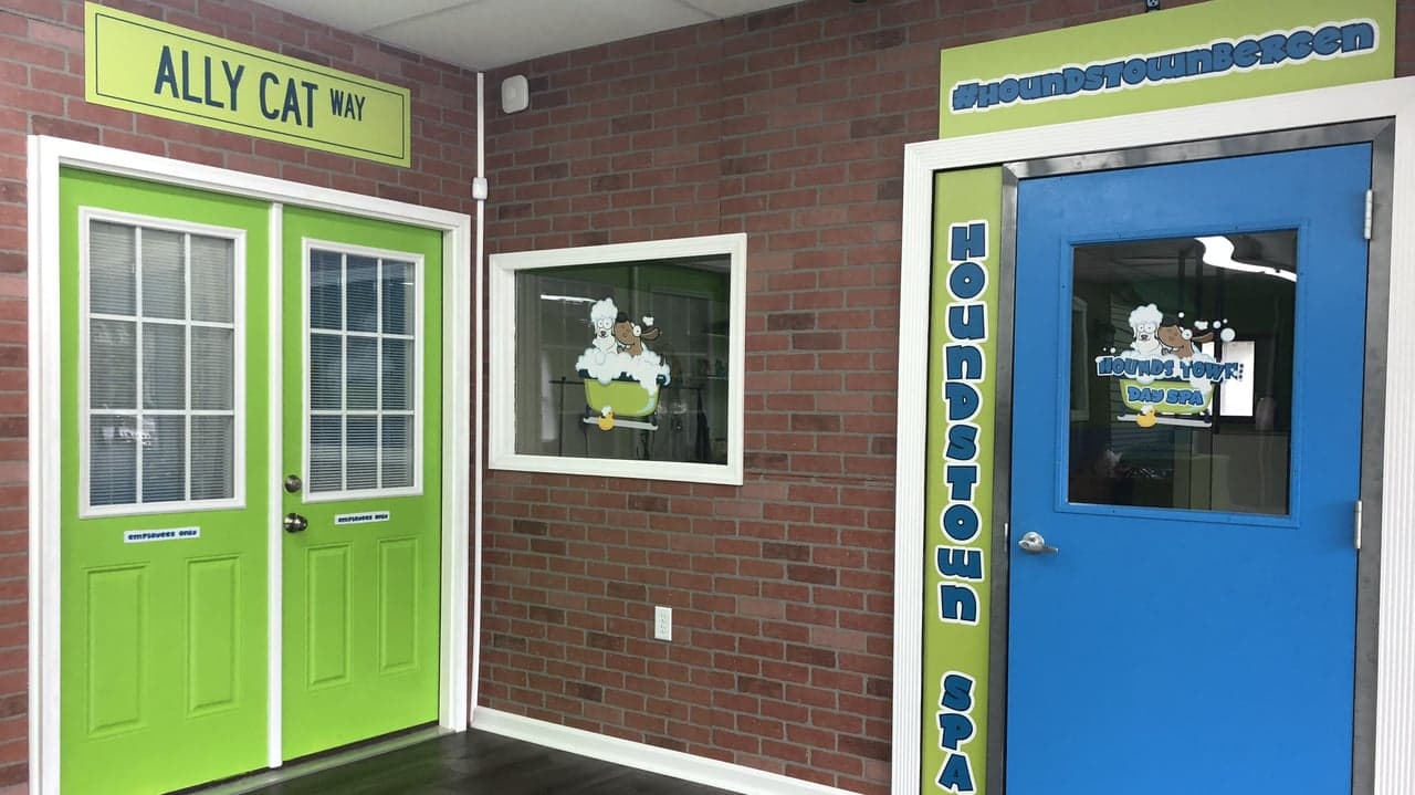 Former Hounds Town USA Client Becomes Franchisee Former Hounds Town USA Client Becomes Franchisee
