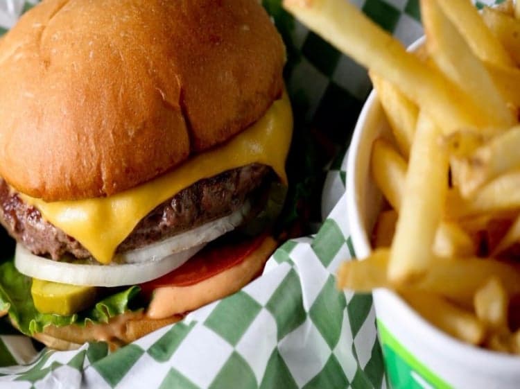 Wahlburgers Inks Multi-Unit Deals Across Seven States Wahlburgers Inks Multi-Unit Deals Across Seven States