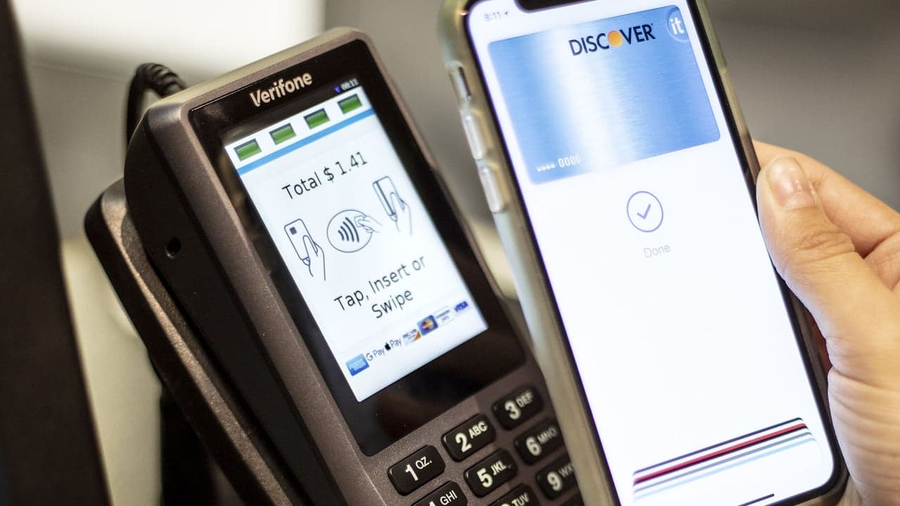 Jimmy John’s Begins Testing New Contactless Payment Device Jimmy John’s Begins Testing New Contactless Payment Device