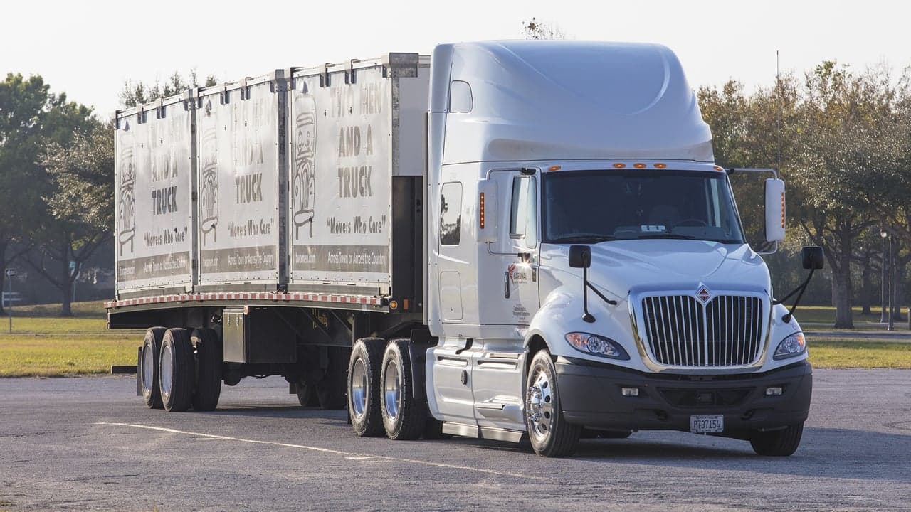 Franchise Times: “Two Men and a Truck Goes Long Distance with Value Flex Program” Franchise Times: “Two Men and a Truck Goes Long Distance with Value Flex Program”