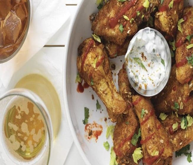 Buffalo Wings & Rings Spices Things Up Buffalo Wings & Rings Spices Things Up