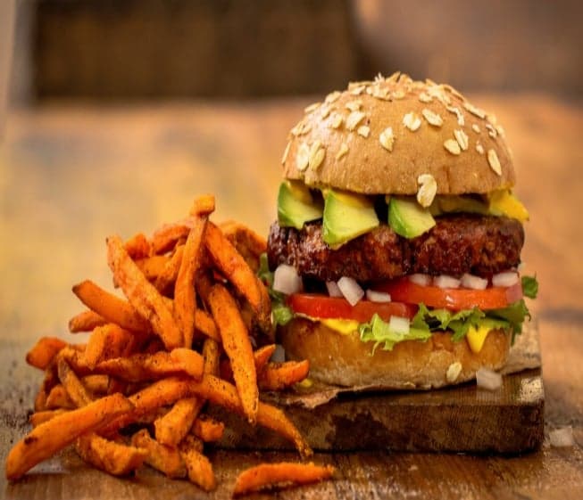 MOOYAH Offers Quality, Family-Friendly Options MOOYAH Offers Quality, Family-Friendly Options