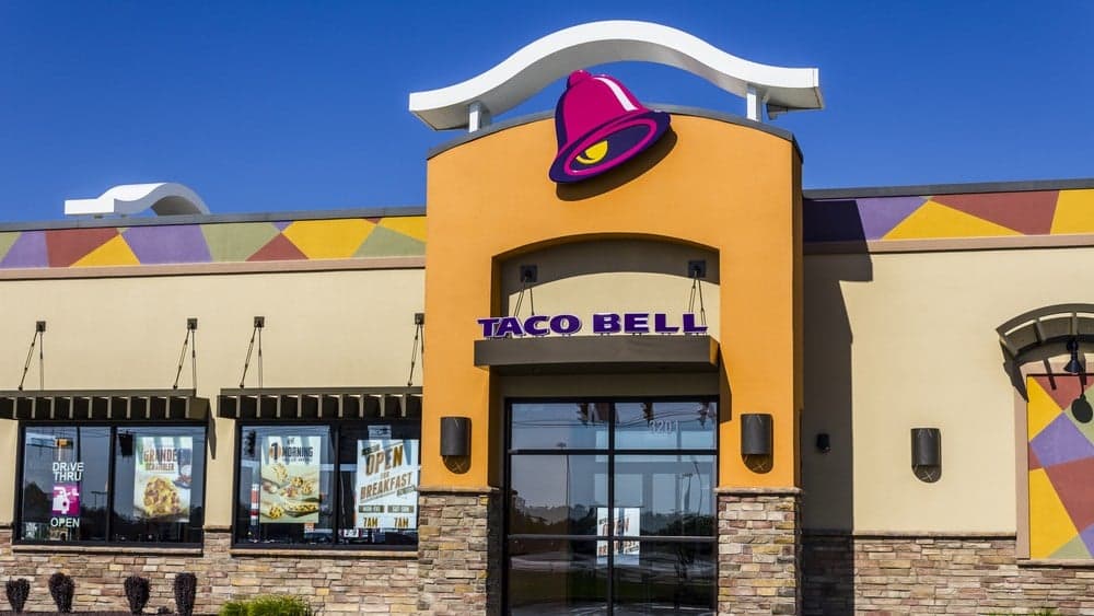 QSR Magazine: Taco Bell’s Forever 21 Line is Officially Here QSR Magazine: Taco Bell’s Forever 21 Line is Officially Here
