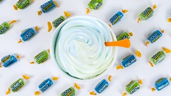 Fast Casual: Orange Leaf cools down summer with smoothies, shakes Fast Casual: Orange Leaf cools down summer with smoothies, shakes