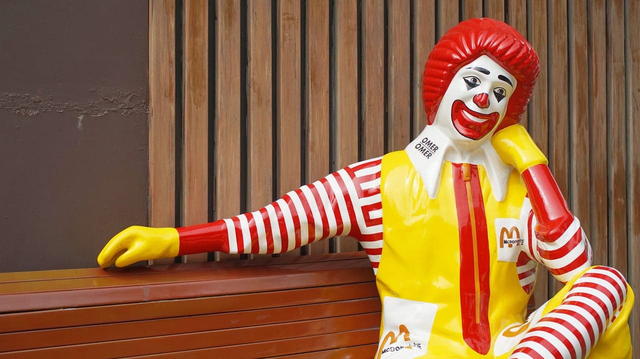 QSR: Health Officials Investigate Illnesses Linked to McDonald's Salads QSR: Health Officials Investigate Illnesses Linked to McDonald's Salads