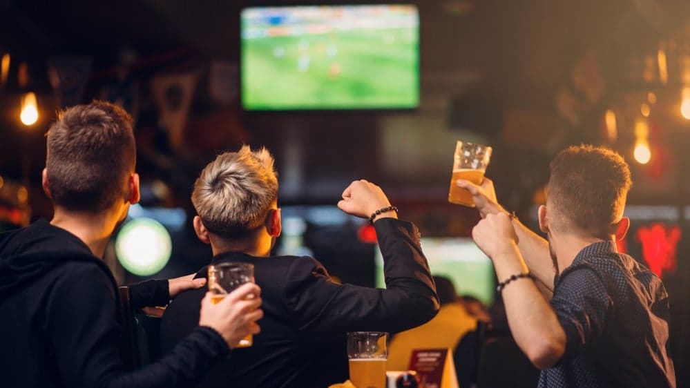 Buffalo Wild Wings May Soon Offer Sports Betting Buffalo Wild Wings May Soon Offer Sports Betting