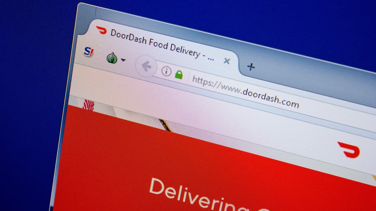 DoorDash Raises Valuation to Nearly $4 Billion DoorDash Raises Valuation to Nearly $4 Billion