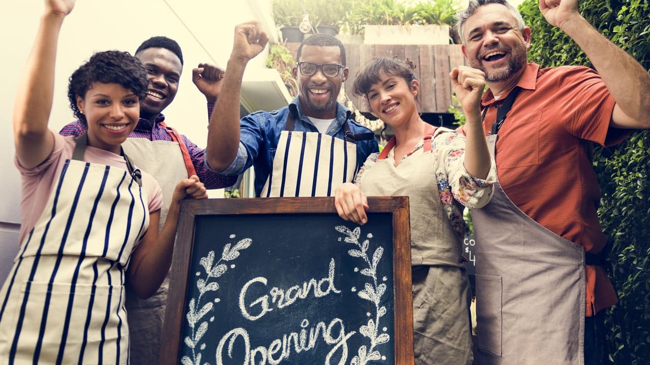 10 Things New Franchisors Need to Know About Becoming a Franchise 10 Things New Franchisors Need to Know About Becoming a Franchise