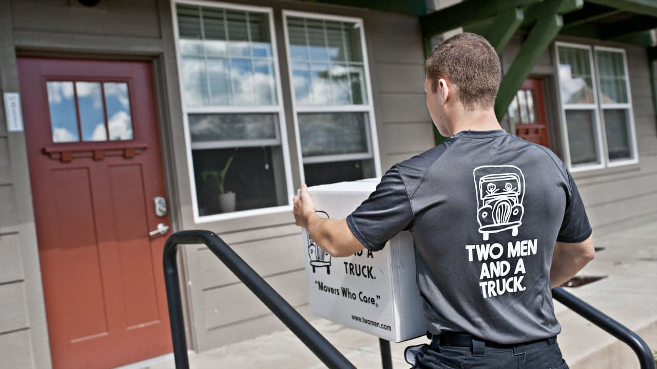 TWO MEN AND A TRUCK® Ranked in Entrepreneur Magazine’s 2019 Franchise 500 TWO MEN AND A TRUCK® Ranked in Entrepreneur Magazine’s 2019 Franchise 500