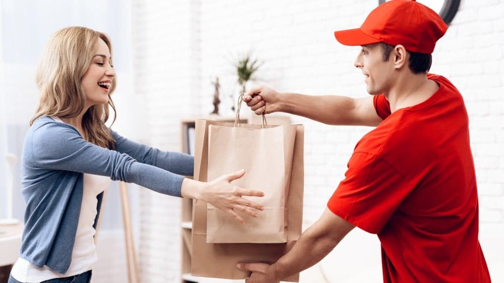 Knock, Knock...These Chains Are Innovating the Delivery Game Knock, Knock...These Chains Are Innovating the Delivery Game