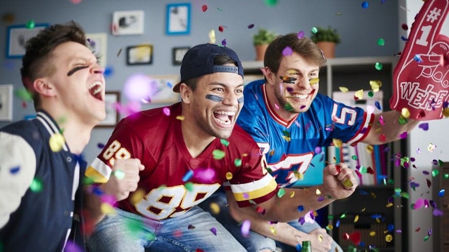 Buffalo Wild Wings Kicks Off Football Season With New Gaming Experience Buffalo Wild Wings Kicks Off Football Season With New Gaming Experience