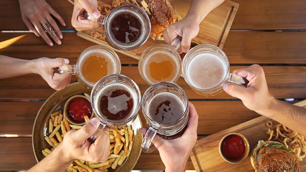 How undefined Evolved and Set New Standards Beef 'O' Brady's Enters Its 35th Year With Positive Sales Momentum and Record AUVs