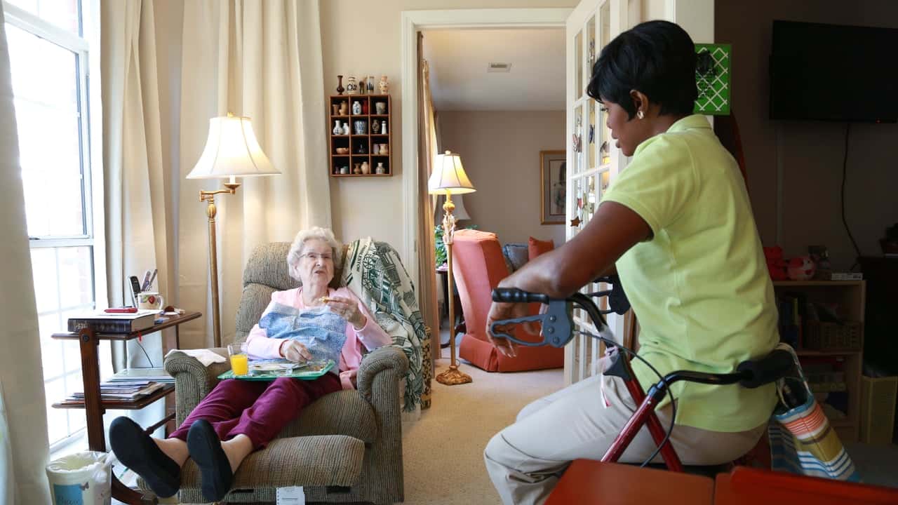 How undefined Evolved and Set New Standards FirstLight® Home Care Signs New Franchisee in Birmingham, Alabama Bringing a New Location to Booming Market