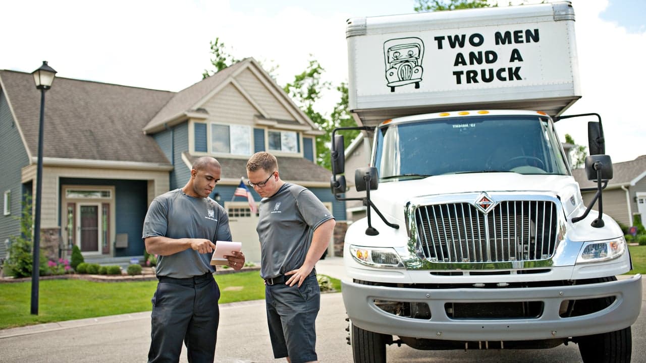 TWO MEN AND A TRUCK Recognized on Franchise Times’ Top 200+ List for 2019 TWO MEN AND A TRUCK Recognized on Franchise Times’ Top 200+ List for 2019