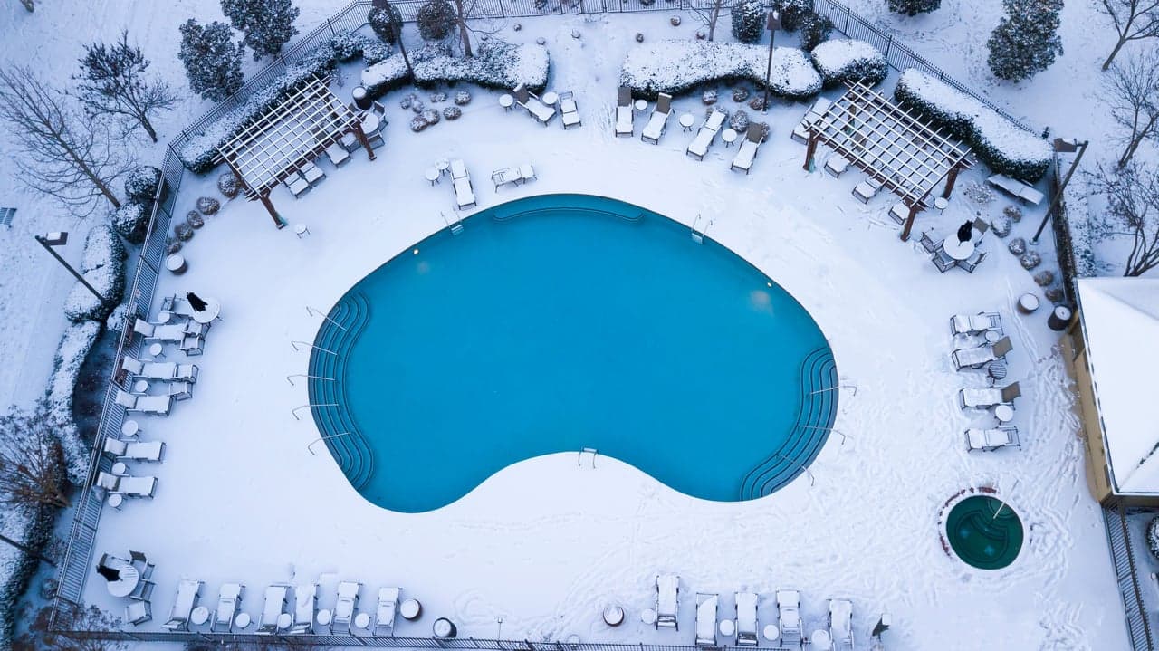 How Pool Scouts Seasonal Franchisees Make the Most of the Off-Season How Pool Scouts Seasonal Franchisees Make the Most of the Off-Season