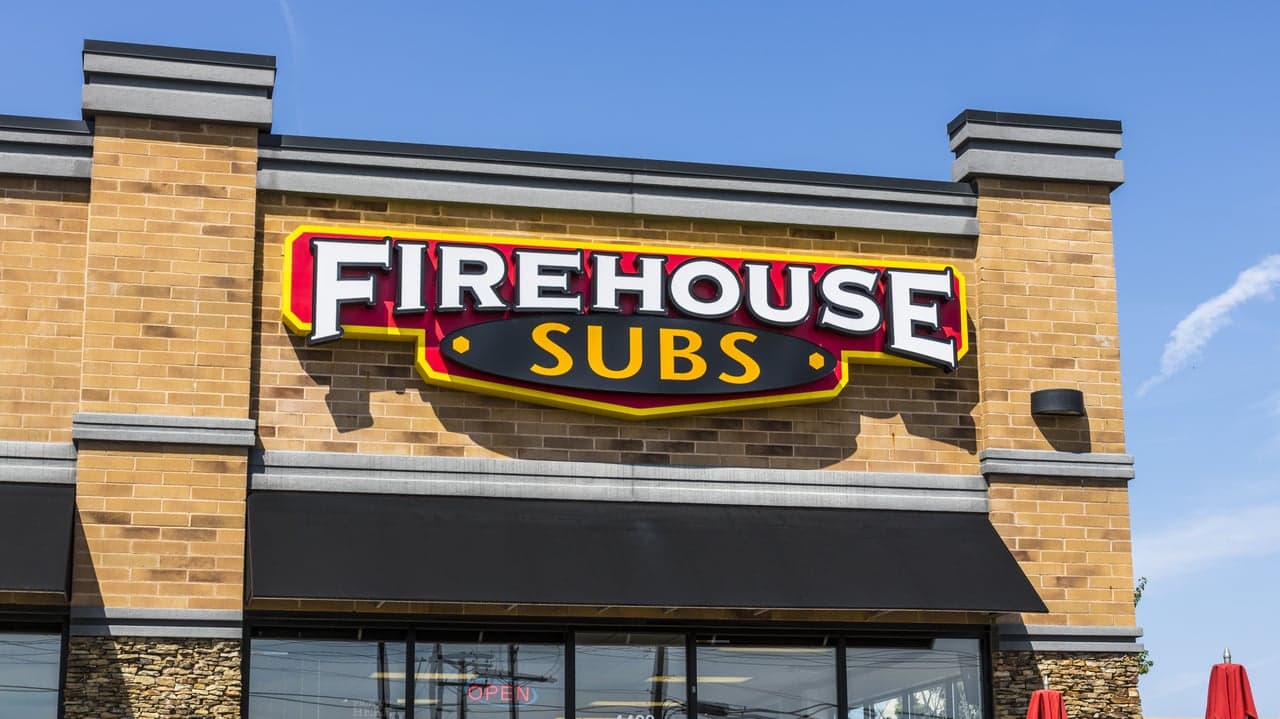 QSR Magazine: How Firehouse Subs' CEO Navigates Coronavirus QSR Magazine: How Firehouse Subs' CEO Navigates Coronavirus