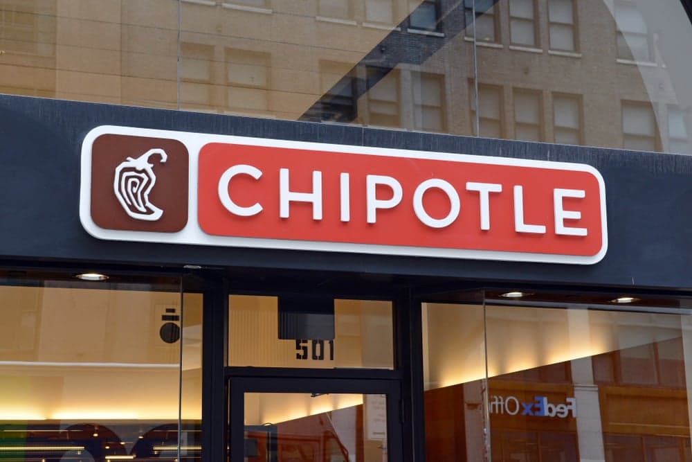 QSR: Chipotle to Pay Largest Food Safety Fine on Record QSR: Chipotle to Pay Largest Food Safety Fine on Record