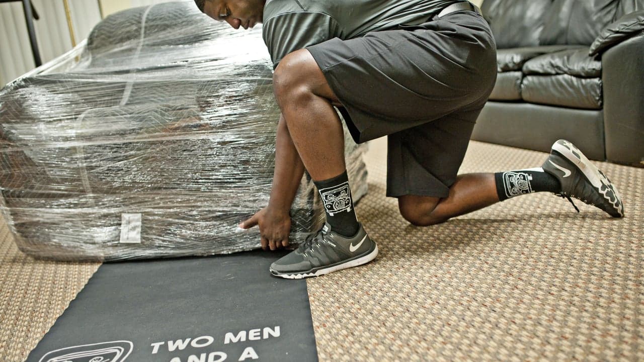 MLive: TWO MEN AND A TRUCK® Volunteers to Deliver Face Shields to Detroit Hospital MLive: TWO MEN AND A TRUCK® Volunteers to Deliver Face Shields to Detroit Hospital