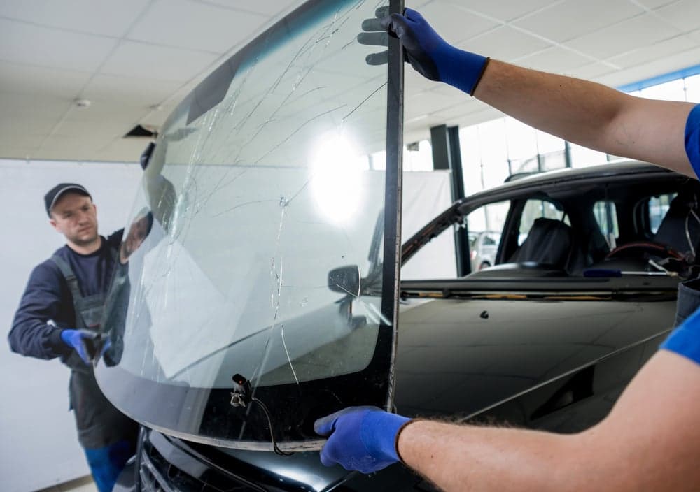 Low-Cost Franchise to Buy: SuperGlass Windshield Repair Offers a Big Opportunity With a Small Price Tag Low-Cost Franchise to Buy: SuperGlass Windshield Repair Offers a Big Opportunity With a Small Price Tag