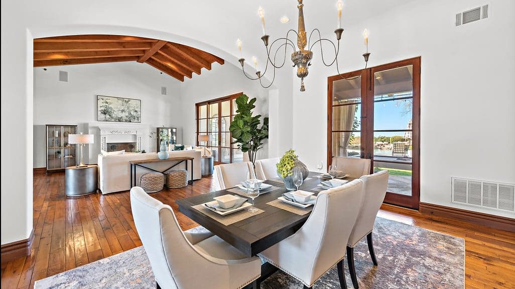 Showhomes Stages NFL Player Philip Rivers’ San Diego Home Showhomes Stages NFL Player Philip Rivers’ San Diego Home