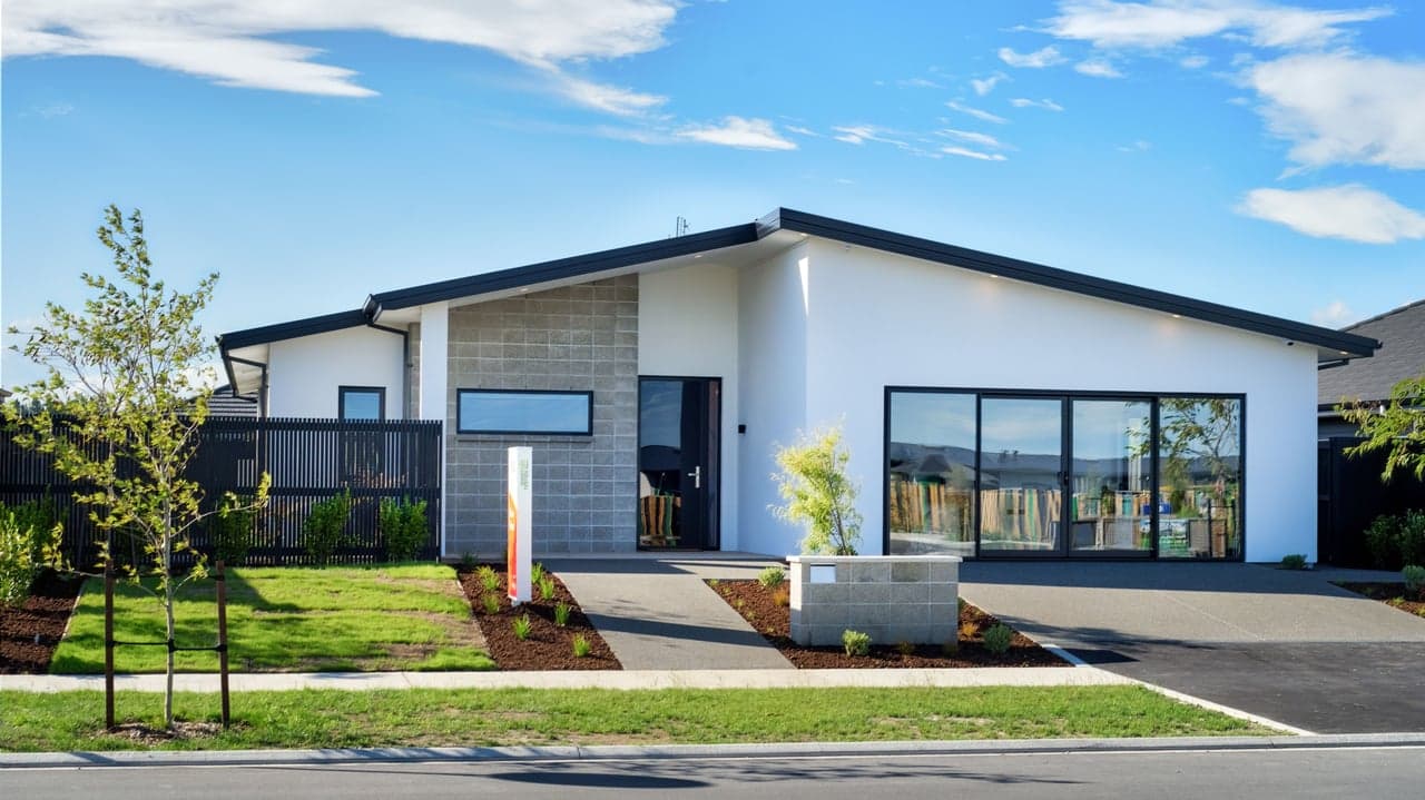 Green Home Builders USA Corners a Lucrative Untapped Market in Home Building Green Home Builders USA Corners a Lucrative Untapped Market in Home Building