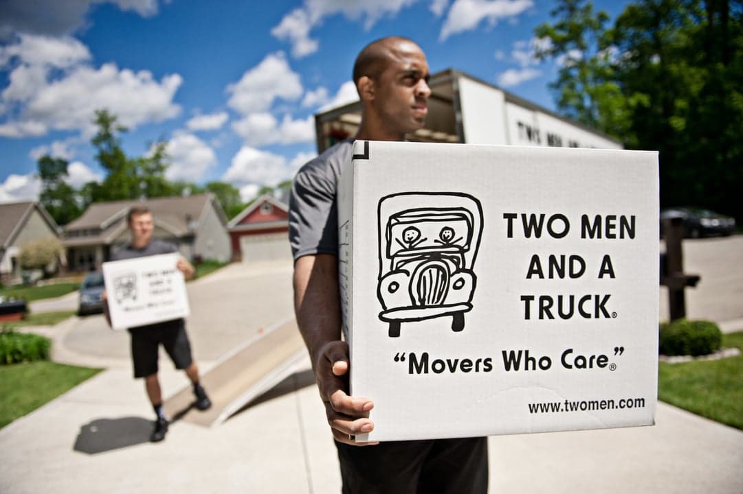 How Much Does it Cost to Open TWO MEN AND A TRUCK®? How Much Does it Cost to Open TWO MEN AND A TRUCK®?