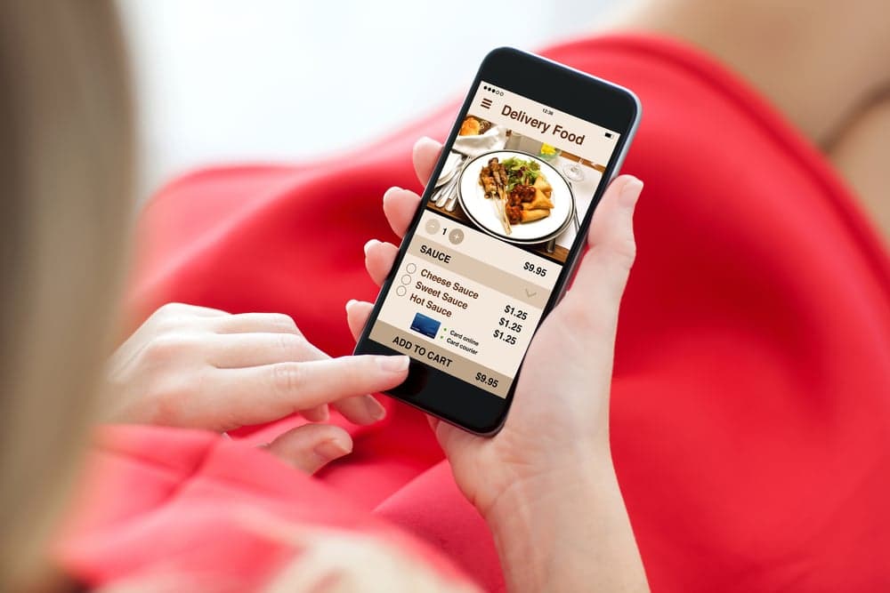 More Restaurant Brands Are Relying On Mobile-Ordering Apps During The Pandemic More Restaurant Brands Are Relying On Mobile-Ordering Apps During The Pandemic