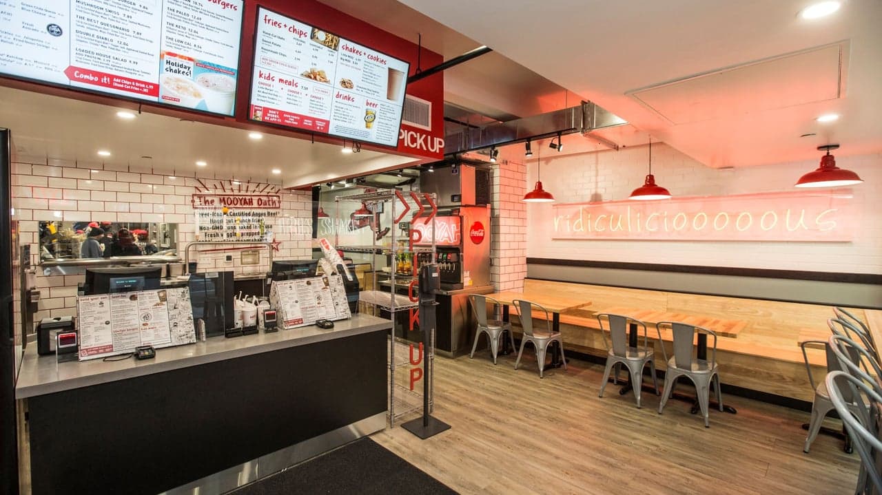 MOOYAH Burgers, Fries & Shakes Steps up to #41 on the 2021 Fast Casual Top 100 Movers & Shakers List MOOYAH Burgers, Fries & Shakes Steps up to #41 on the 2021 Fast Casual Top 100 Movers & Shakers List