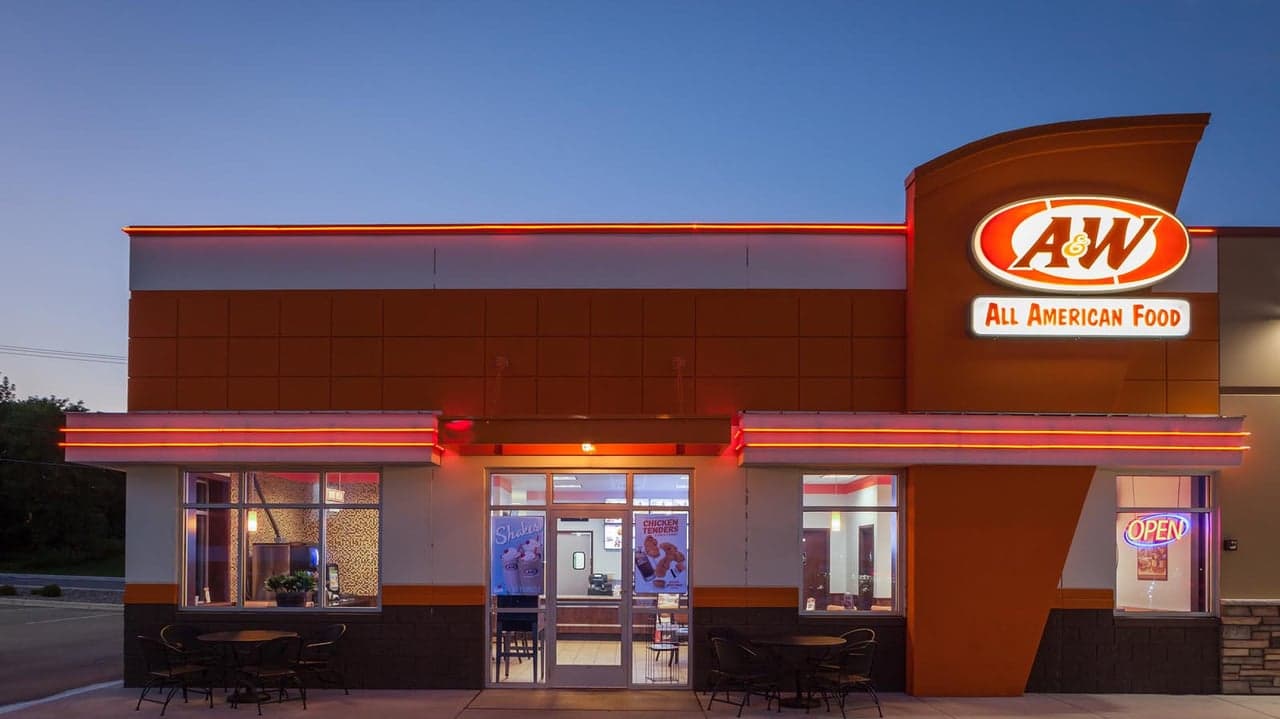 A&W Targets Milwaukee and Upper Midwest for Franchise Growth A&W Targets Milwaukee and Upper Midwest for Franchise Growth