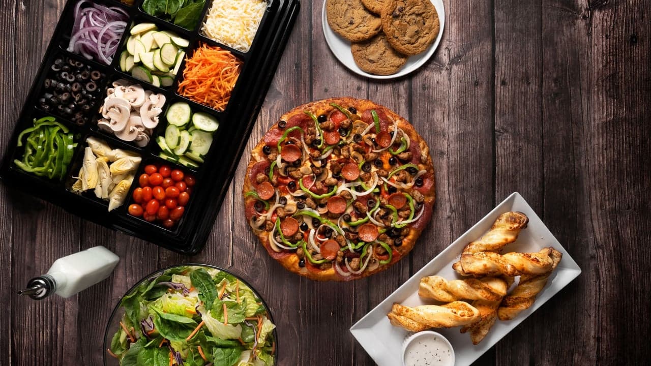 Entrepreneur Magazine: Round Table Pizza® Ranks 12th as Best Pizza Franchise Entrepreneur Magazine: Round Table Pizza® Ranks 12th as Best Pizza Franchise