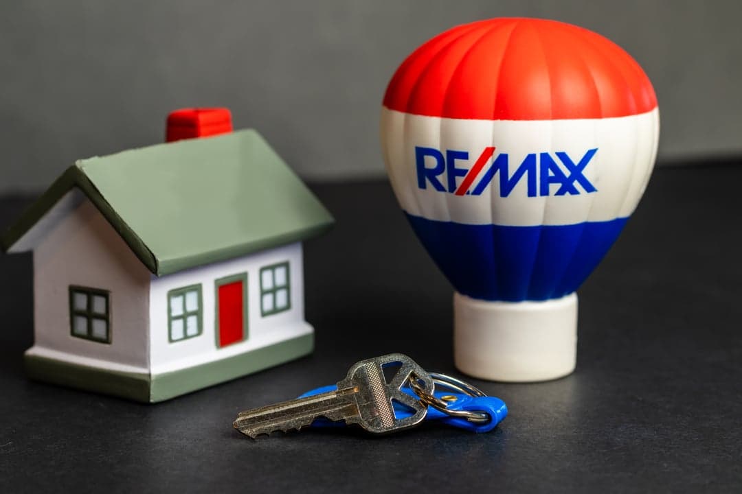 6 Real Estate Franchises To Buy In 2021 6 Real Estate Franchises To Buy In 2021